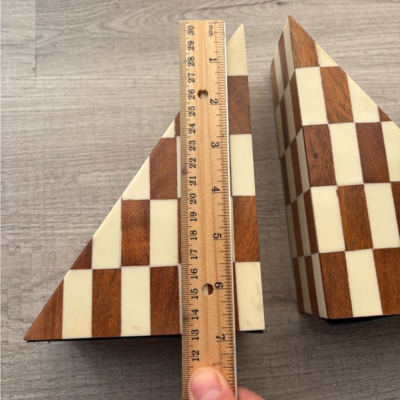 Wooden and Cream Checkered Bookends Cottagecore Wood Decor Chess - Picture 5 of 11